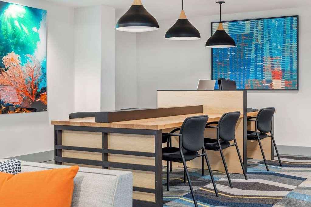 Hyatt House Orlando International Drive Hotel Интериор снимка